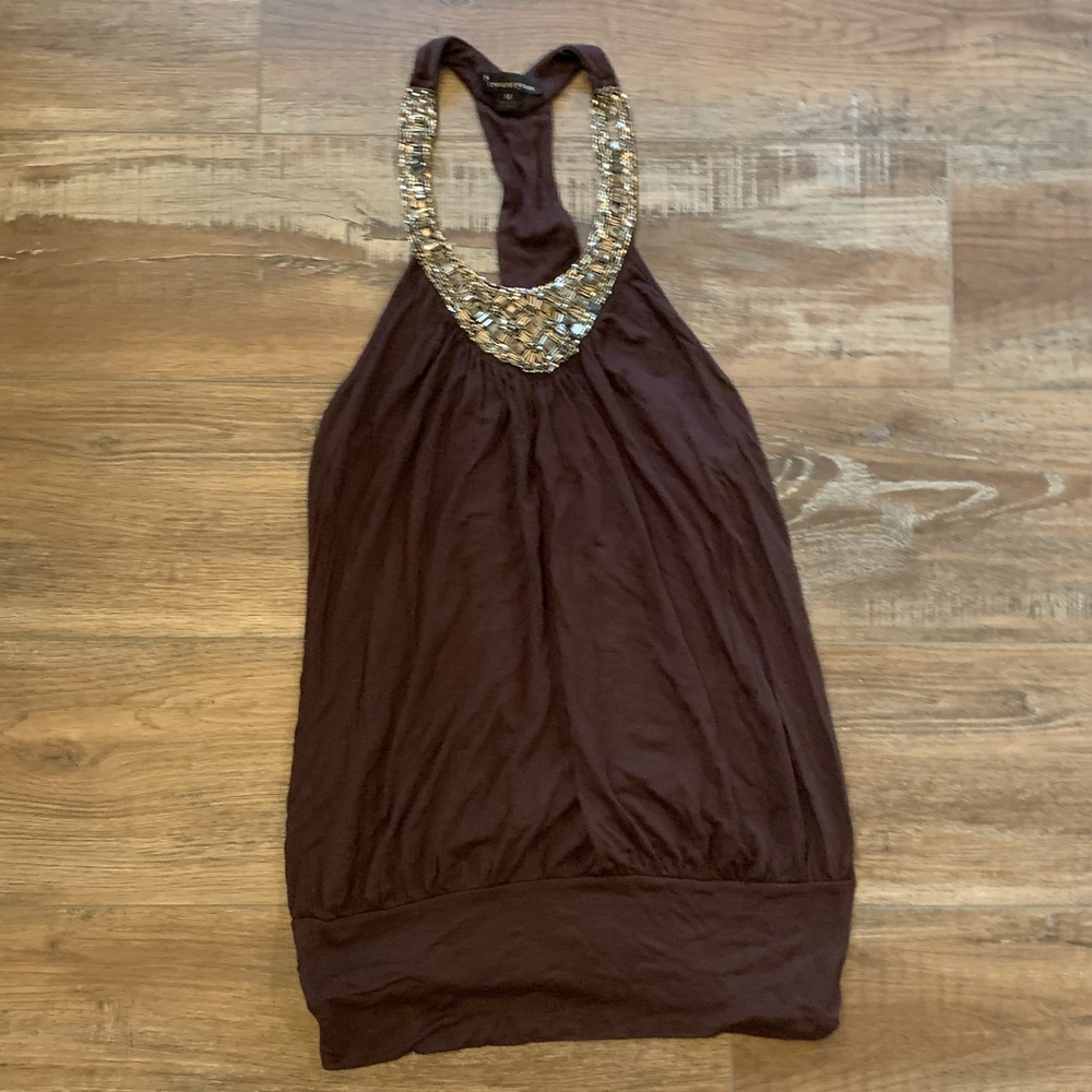 Size M twenty one tank